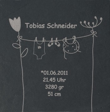 Schieferrelief als Geschenk zur Geburt - mit individueller Beschriftung