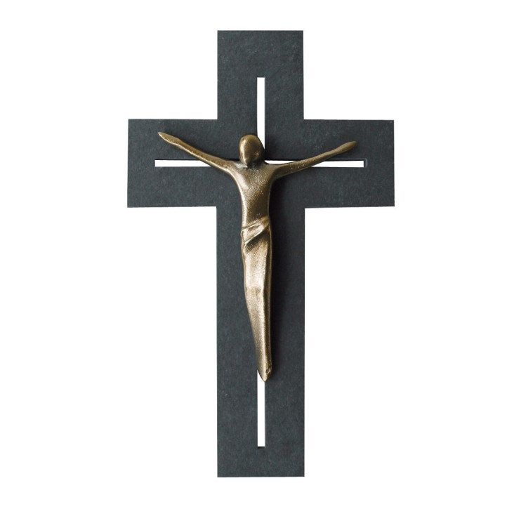 Schieferkreuz mit Bronzecorpus