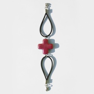 Schlaufenarmband mit Keramik-Kreuz