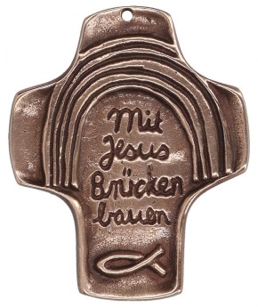 Kommunionkreuz aus Bronze - Mit Jesus Brücken bauen