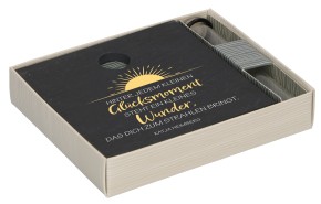 Schiefertafel mit Glasvase - Glücksmoment