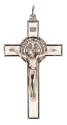 Kreuz mit Korpus aus Metall